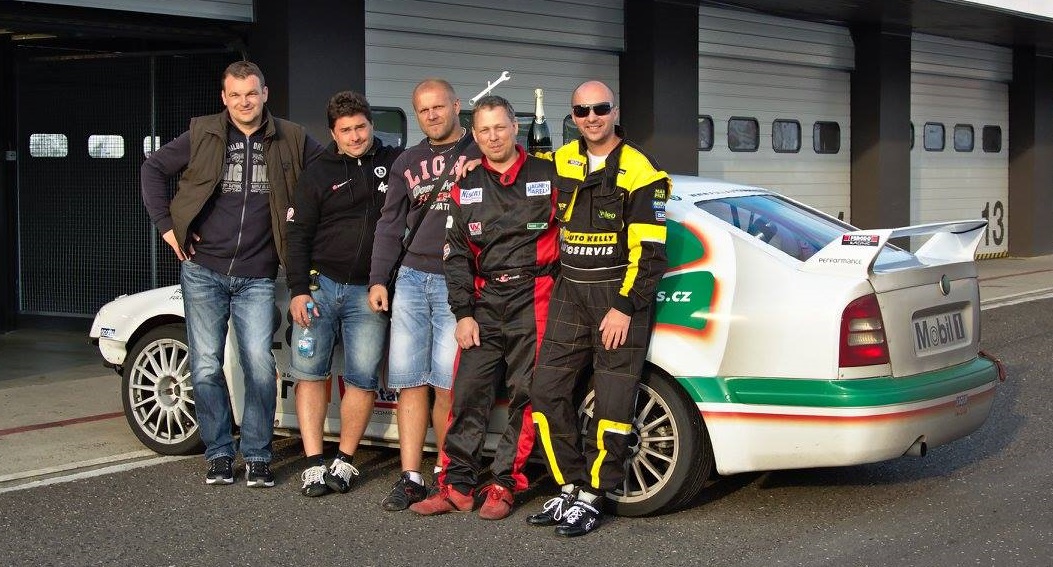 Závodní tým FULL Motorsport Brno